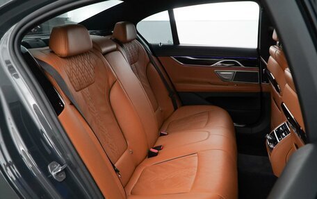 BMW 7 серия, 2019 год, 5 150 055 рублей, 8 фотография