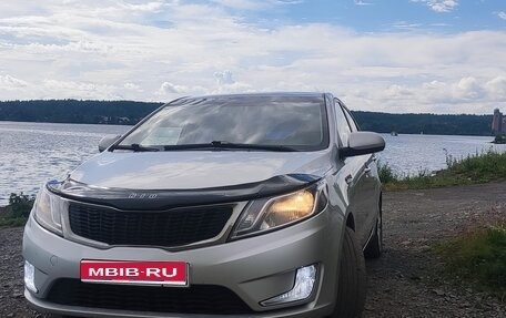 KIA Rio III рестайлинг, 2011 год, 565 000 рублей, 1 фотография