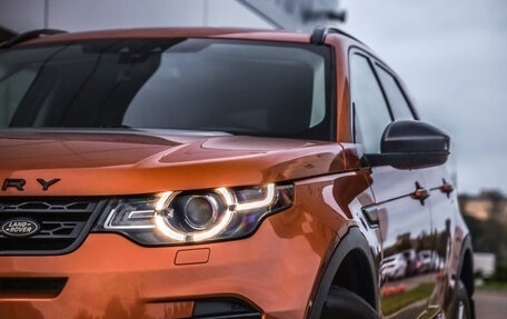 Land Rover Discovery Sport I рестайлинг, 2017 год, 2 300 000 рублей, 35 фотография