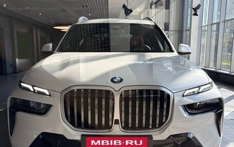 BMW X7, 2024 год, 14 490 000 рублей, 2 фотография