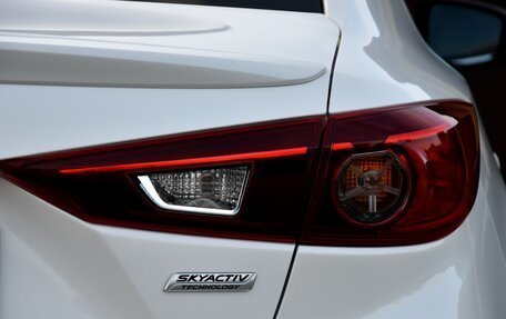 Mazda 3, 2018 год, 1 995 000 рублей, 6 фотография