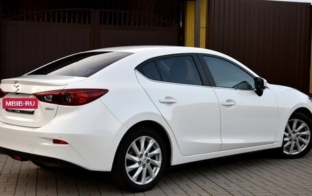 Mazda 3, 2018 год, 1 995 000 рублей, 7 фотография