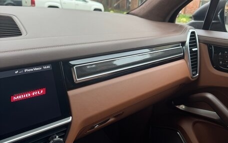 Porsche Cayenne III, 2019 год, 8 000 000 рублей, 16 фотография