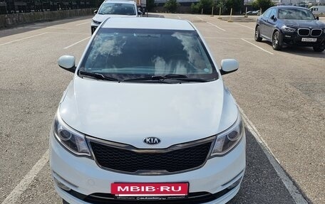 KIA Rio III рестайлинг, 2016 год, 1 090 000 рублей, 5 фотография