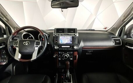 Toyota Land Cruiser Prado 150 рестайлинг 2, 2016 год, 3 350 000 рублей, 14 фотография