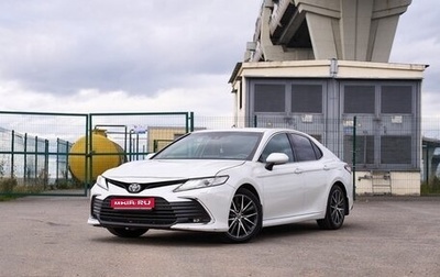 Toyota Camry, 2021 год, 3 150 000 рублей, 1 фотография