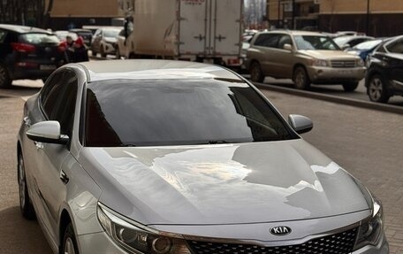 KIA Optima IV, 2017 год, 1 590 000 рублей, 12 фотография