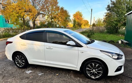 Hyundai Solaris II рестайлинг, 2019 год, 1 400 000 рублей, 3 фотография