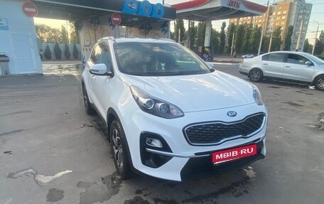 KIA Sportage IV рестайлинг, 2019 год, 2 450 000 рублей, 1 фотография