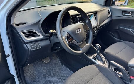 Hyundai Solaris II рестайлинг, 2019 год, 1 400 000 рублей, 10 фотография