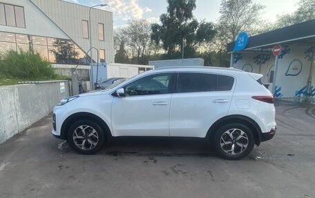 KIA Sportage IV рестайлинг, 2019 год, 2 450 000 рублей, 3 фотография