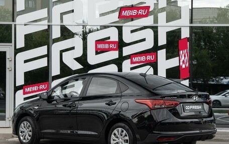Hyundai Solaris II рестайлинг, 2021 год, 1 699 000 рублей, 2 фотография