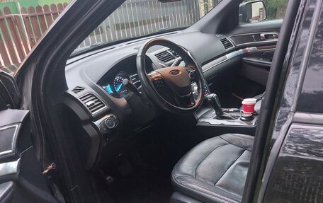 Ford Explorer VI, 2018 год, 3 350 000 рублей, 15 фотография