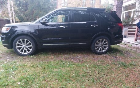 Ford Explorer VI, 2018 год, 3 350 000 рублей, 9 фотография