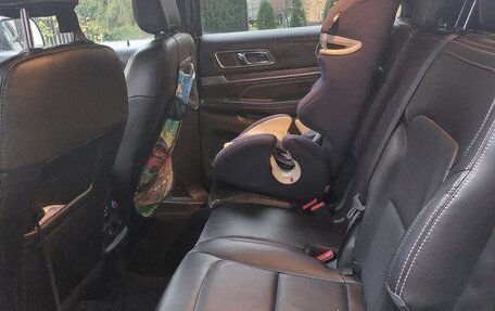 Ford Explorer VI, 2018 год, 3 350 000 рублей, 18 фотография