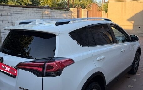 Toyota RAV4, 2017 год, 2 202 000 рублей, 4 фотография