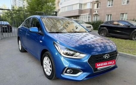 Hyundai Solaris II рестайлинг, 2017 год, 1 340 000 рублей, 2 фотография
