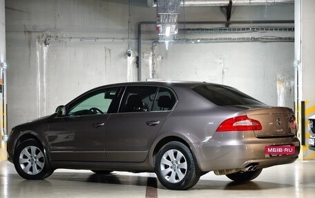 Skoda Superb III рестайлинг, 2012 год, 1 300 000 рублей, 5 фотография