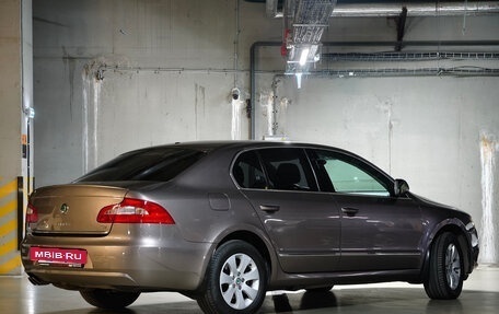 Skoda Superb III рестайлинг, 2012 год, 1 300 000 рублей, 7 фотография