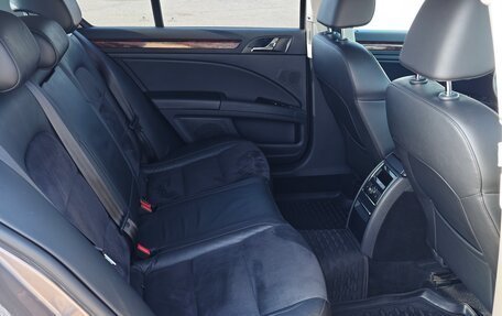 Skoda Superb III рестайлинг, 2012 год, 1 300 000 рублей, 20 фотография