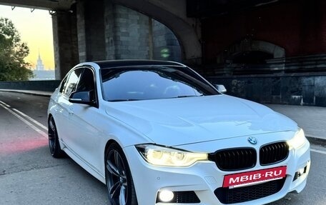 BMW 3 серия, 2016 год, 2 350 000 рублей, 3 фотография
