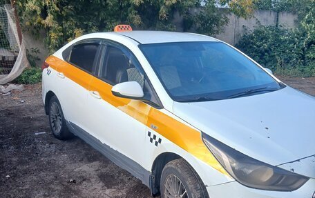 Hyundai Solaris II рестайлинг, 2018 год, 630 000 рублей, 7 фотография
