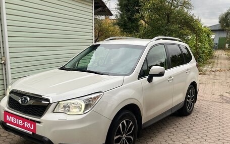 Subaru Forester, 2015 год, 2 100 000 рублей, 3 фотография