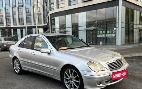 Mercedes-Benz C-Класс, 2004 год, 475 000 рублей, 9 фотография