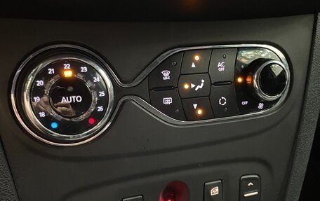 Renault Sandero II рестайлинг, 2014 год, 777 000 рублей, 12 фотография