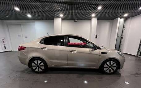 KIA Rio III рестайлинг, 2011 год, 650 000 рублей, 2 фотография