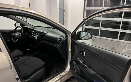KIA Rio III рестайлинг, 2011 год, 650 000 рублей, 27 фотография