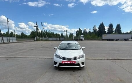 Toyota Corolla, 2014 год, 1 050 000 рублей, 5 фотография