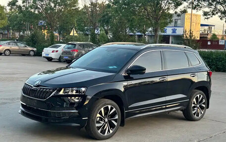 Skoda Karoq I, 2023 год, 1 750 000 рублей, 4 фотография