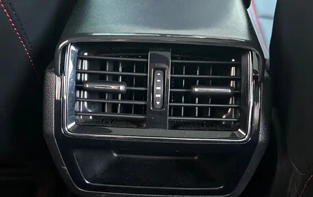 Skoda Karoq I, 2023 год, 1 750 000 рублей, 10 фотография