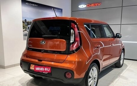 KIA Soul II рестайлинг, 2019 год, 1 670 000 рублей, 5 фотография