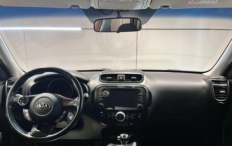 KIA Soul II рестайлинг, 2019 год, 1 670 000 рублей, 23 фотография