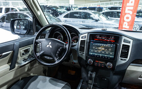 Mitsubishi Pajero IV, 2017 год, 3 500 000 рублей, 9 фотография