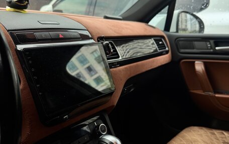 Volkswagen Touareg III, 2014 год, 1 850 000 рублей, 6 фотография