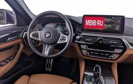 BMW 5 серия, 2021 год, 4 550 000 рублей, 26 фотография