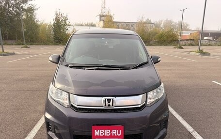 Honda Freed I, 2015 год, 1 200 000 рублей, 5 фотография
