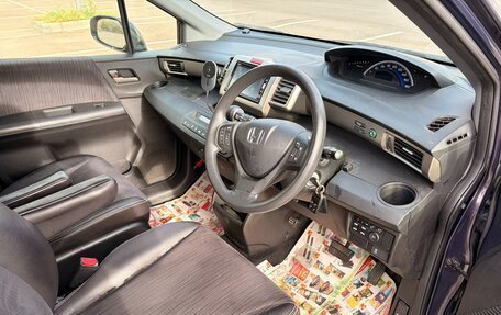 Honda Freed I, 2015 год, 1 200 000 рублей, 13 фотография