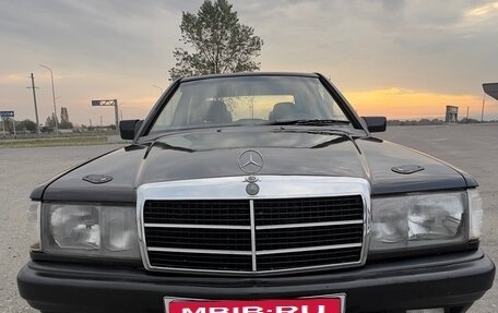 Mercedes-Benz 190 (W201), 1987 год, 430 000 рублей, 1 фотография