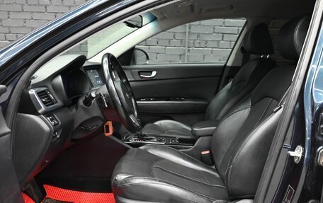 KIA Optima IV, 2017 год, 2 200 000 рублей, 9 фотография