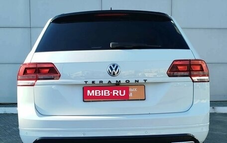 Volkswagen Teramont I, 2018 год, 3 200 000 рублей, 6 фотография