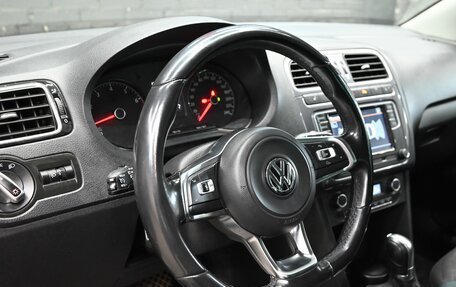 Volkswagen Polo VI (EU Market), 2019 год, 1 350 000 рублей, 13 фотография