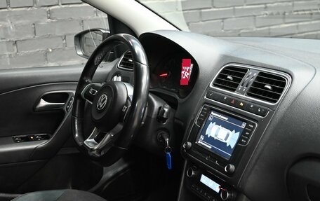 Volkswagen Polo VI (EU Market), 2019 год, 1 350 000 рублей, 14 фотография