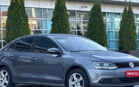 Volkswagen Jetta VI, 2012 год, 885 000 рублей, 1 фотография