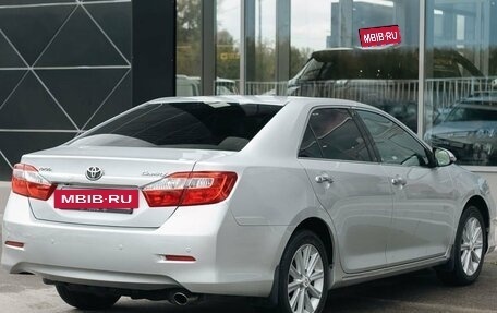 Toyota Camry, 2013 год, 1 550 000 рублей, 5 фотография