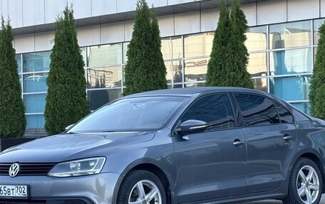 Volkswagen Jetta VI, 2012 год, 885 000 рублей, 3 фотография