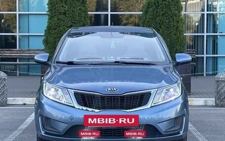 KIA Rio III рестайлинг, 2013 год, 708 000 рублей, 2 фотография